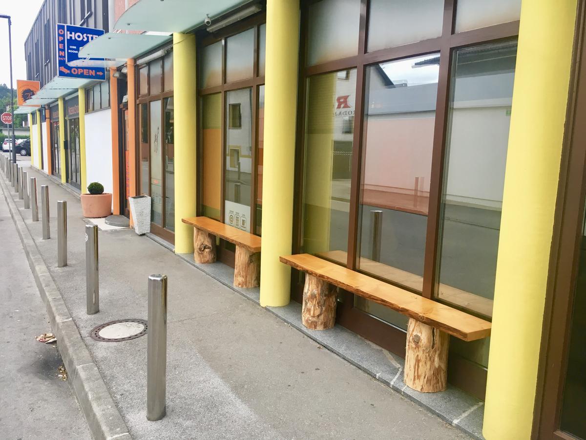 Aladin Hostel 卢布尔雅那 外观 照片