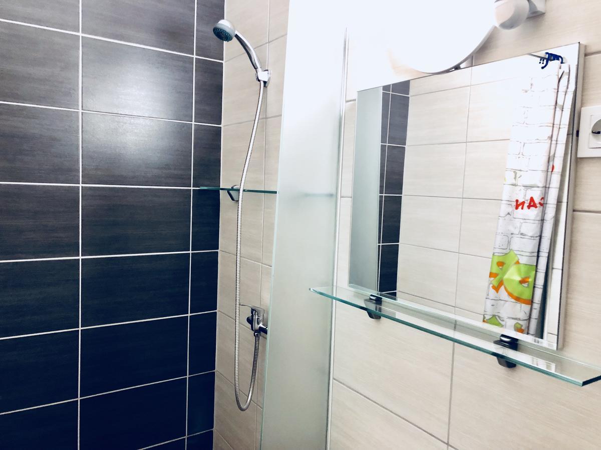 Aladin Hostel 卢布尔雅那 外观 照片