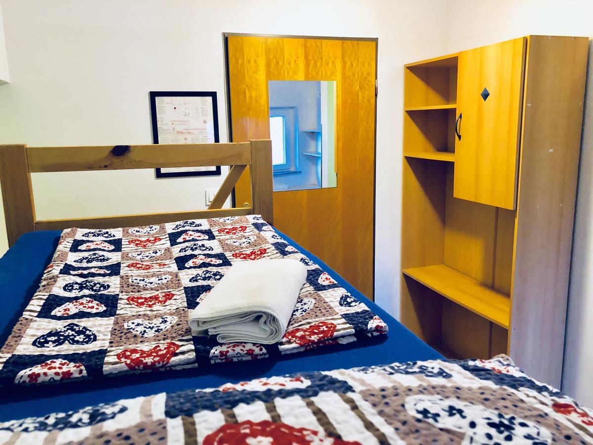 Aladin Hostel 卢布尔雅那 外观 照片