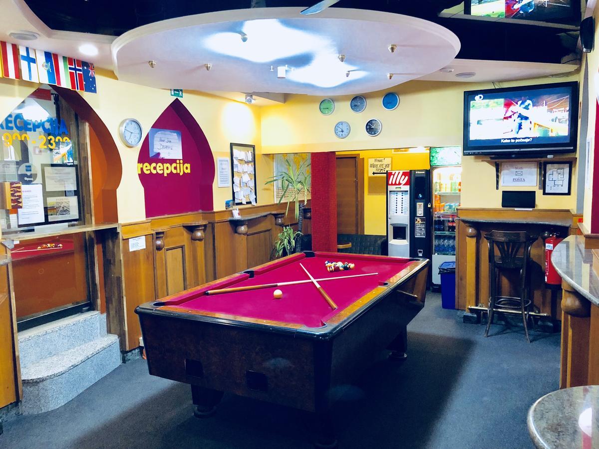 Aladin Hostel 卢布尔雅那 外观 照片