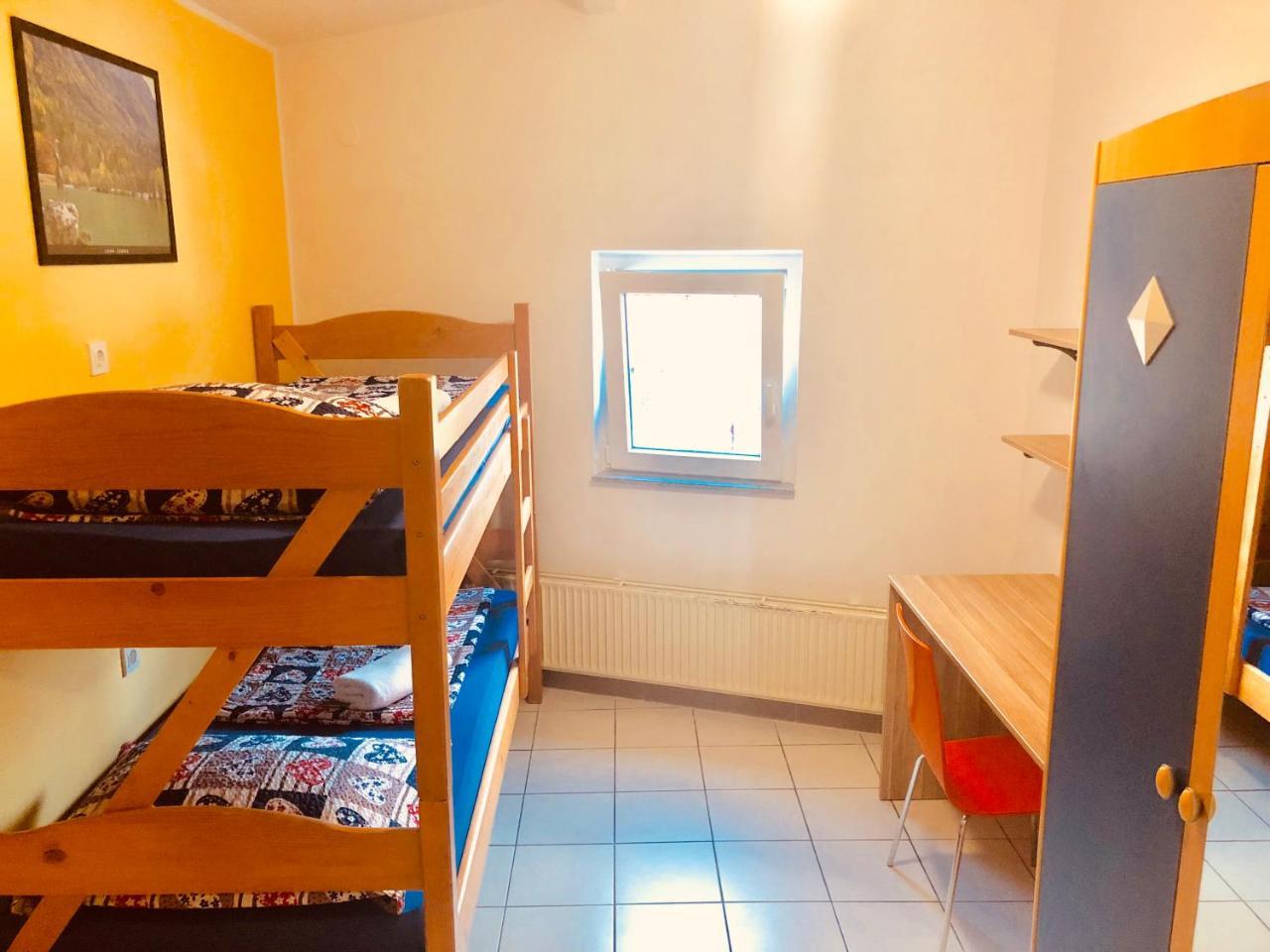 Aladin Hostel 卢布尔雅那 外观 照片