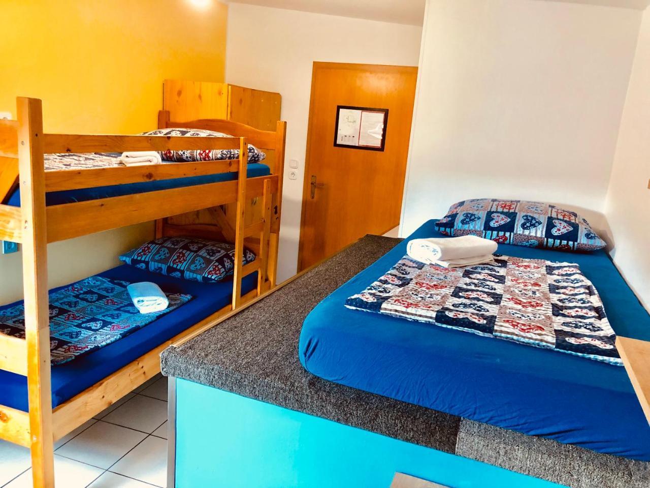 Aladin Hostel 卢布尔雅那 外观 照片