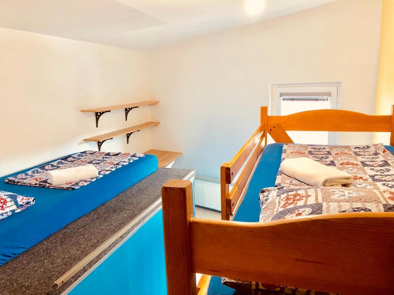 Aladin Hostel 卢布尔雅那 外观 照片