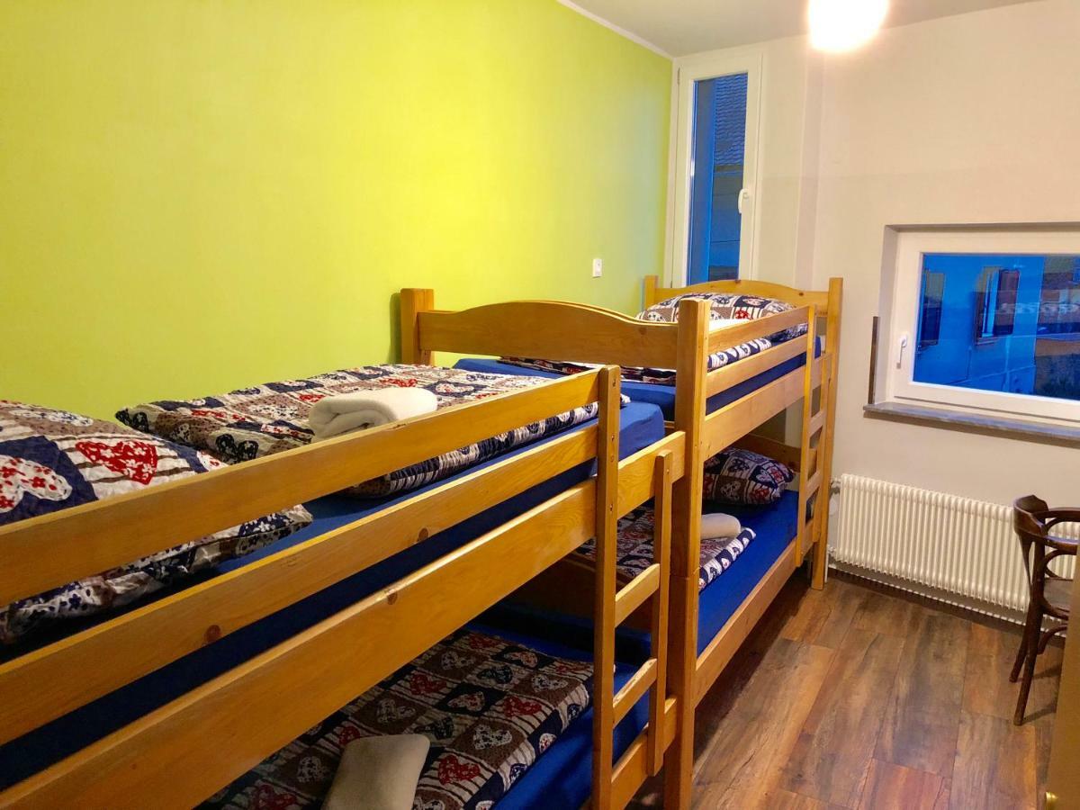 Aladin Hostel 卢布尔雅那 外观 照片