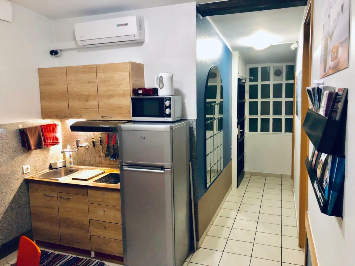 Aladin Hostel 卢布尔雅那 外观 照片