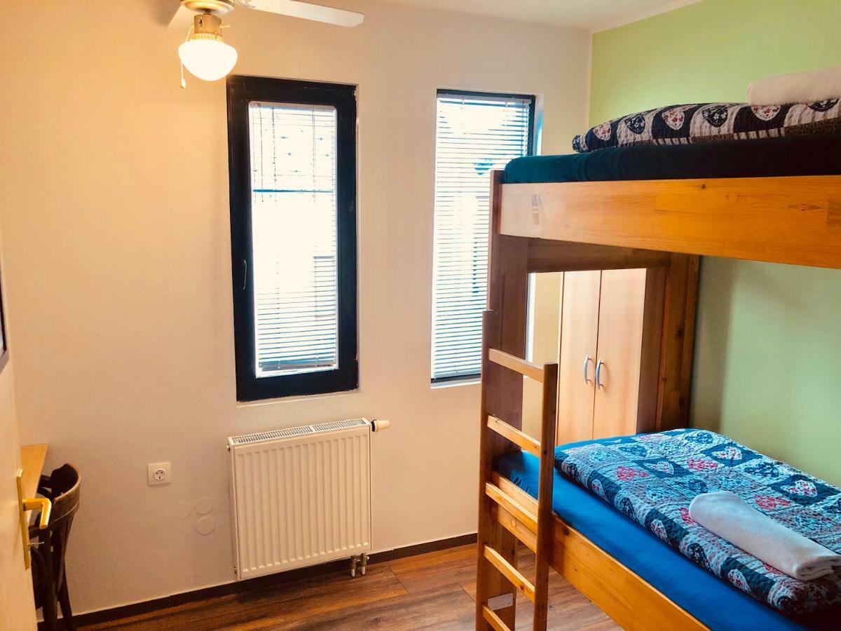 Aladin Hostel 卢布尔雅那 外观 照片