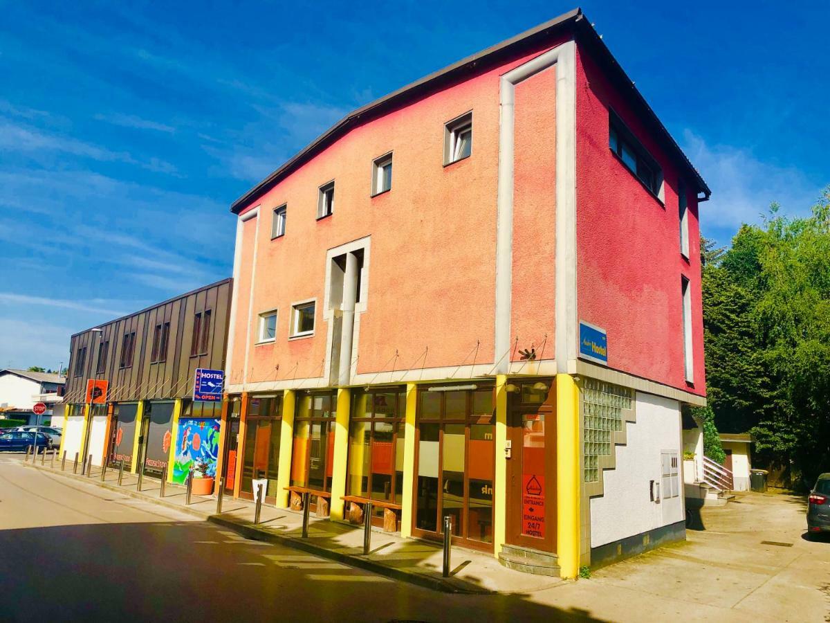 Aladin Hostel 卢布尔雅那 外观 照片